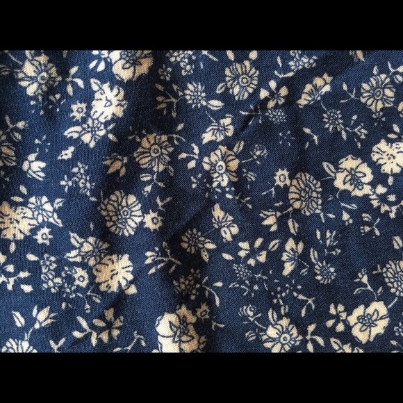 New Tassels N Lace Blue Bell Sleeved Top - Picture 5 of 8